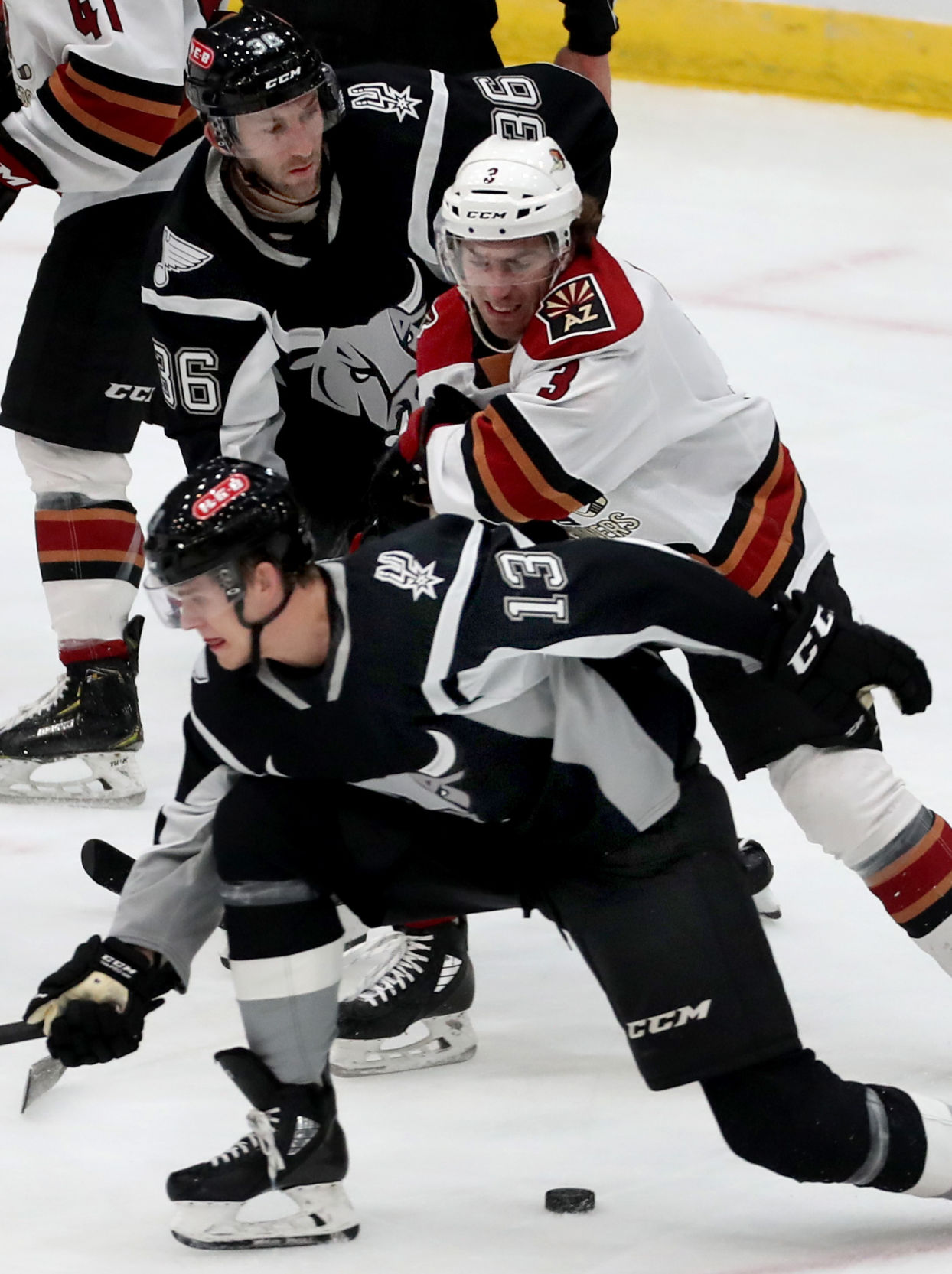 Roadrunners vs San Antonio